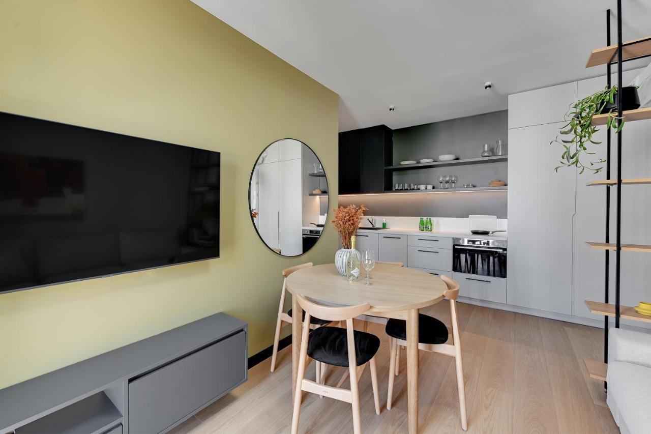 Boutique Aura 40 By Grand Apartments グダニスク エクステリア 写真